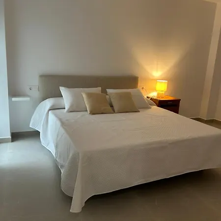 Montiel Apartament *